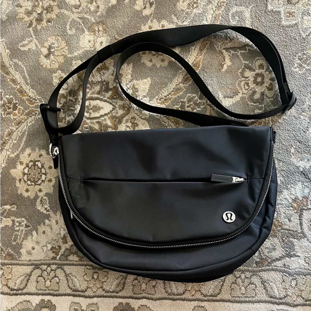 lululemon athletica All Night Festival Bag 5L